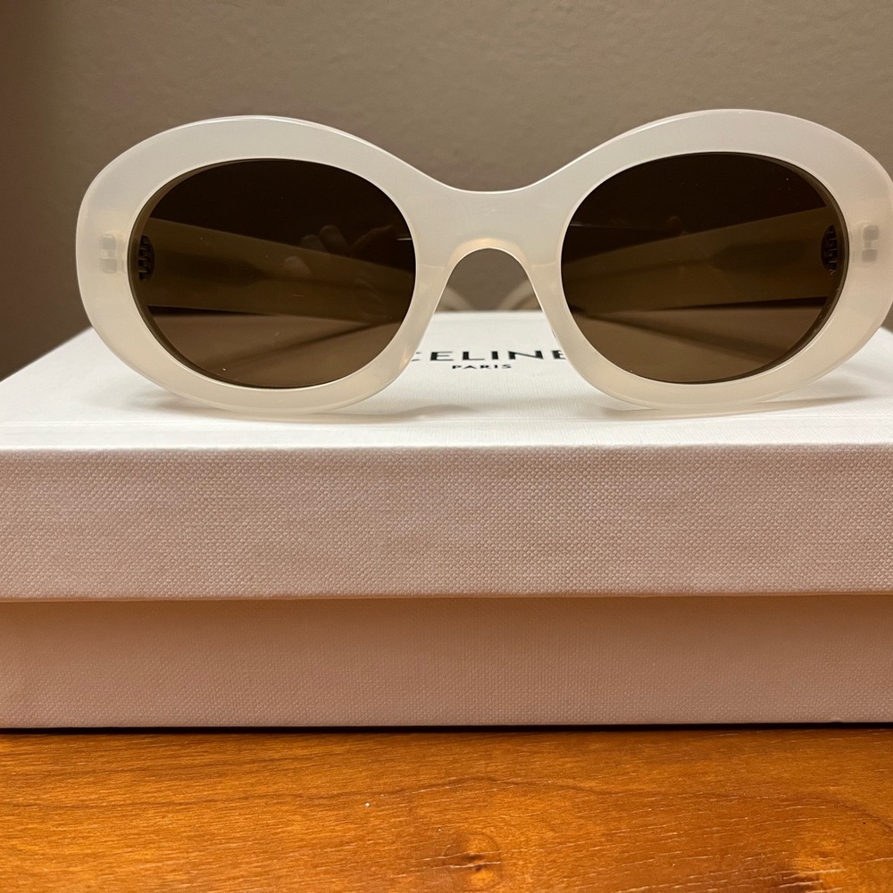CELINE Triomphe Ivory Brown Sunglasses